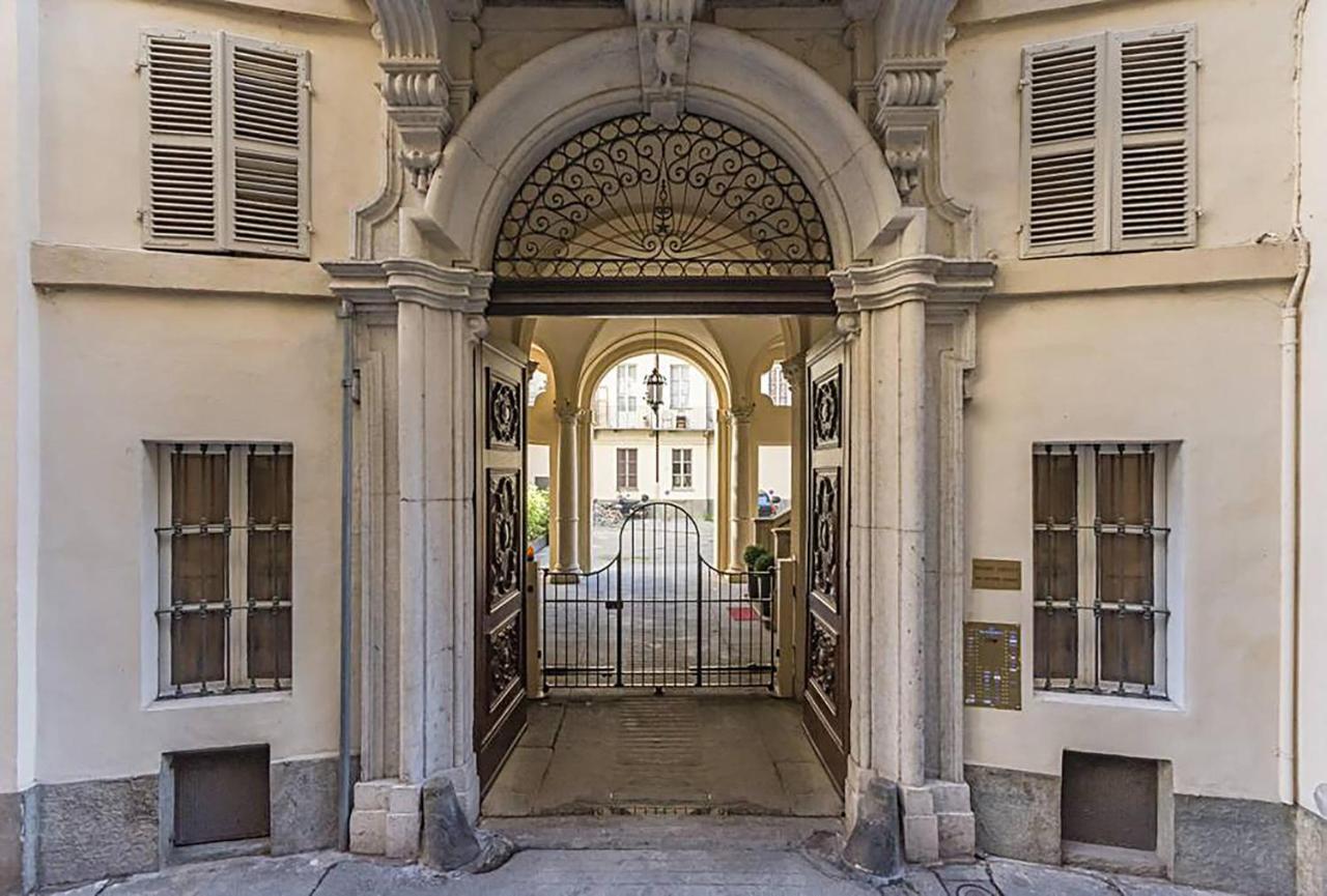 Tourinturin Appartamento In Torino Centro Zewnętrze zdjęcie