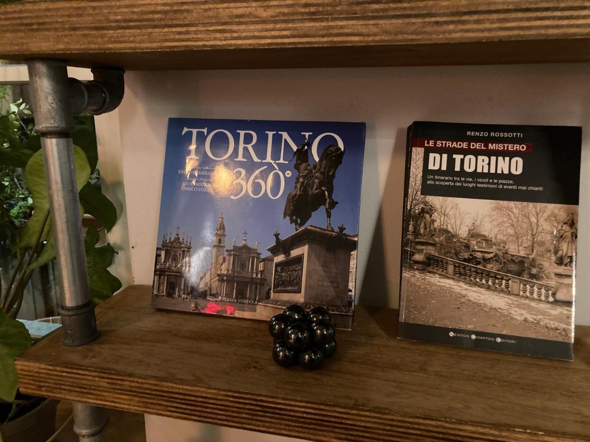 Tourinturin Appartamento In Torino Centro Zewnętrze zdjęcie
